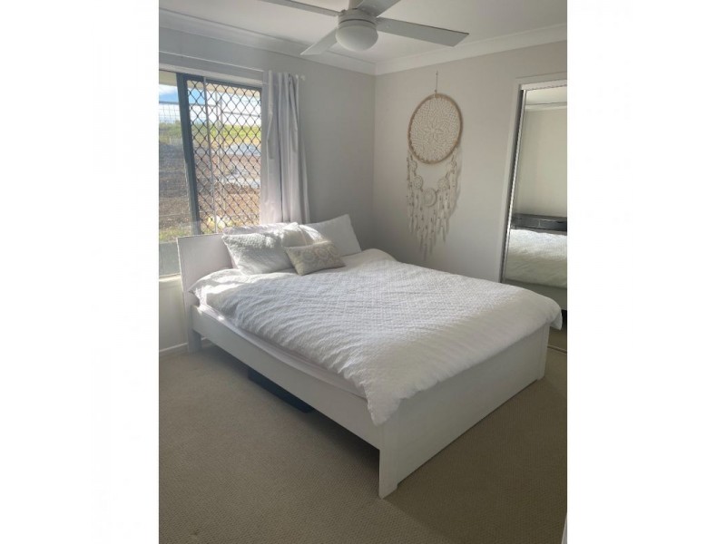 2/49 Farrelly Avenue, Cumbalum NSW 2478