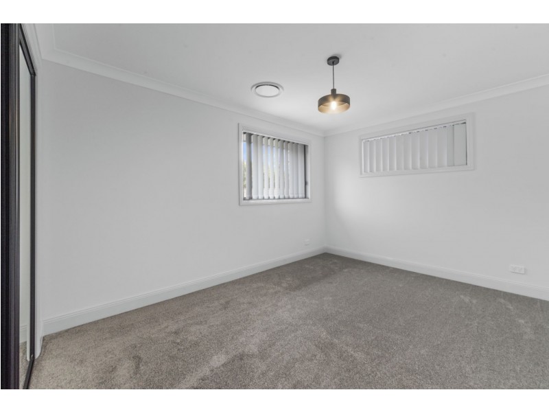 23 Fieldhouse Circuit, Campbelltown NSW 2560