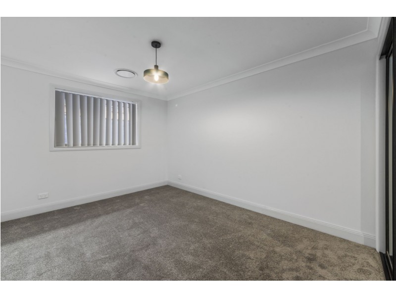 23 Fieldhouse Circuit, Campbelltown NSW 2560