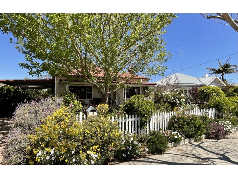 9 Columba St, South Bunbury WA 6230