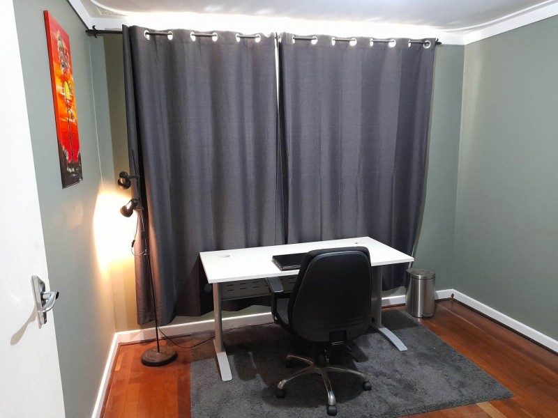 4 Dixie Road, Kelmscott WA 6111