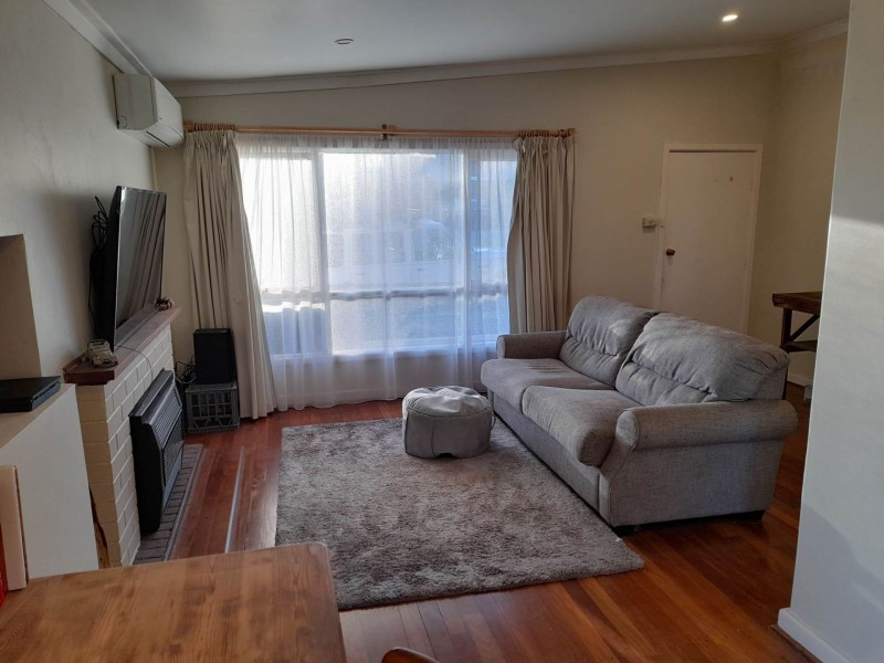 4 Dixie Road, Kelmscott WA 6111