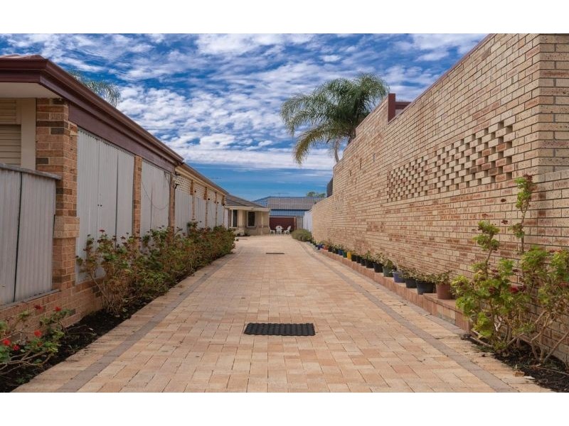 84A Wellaton St, Midland WA 6056