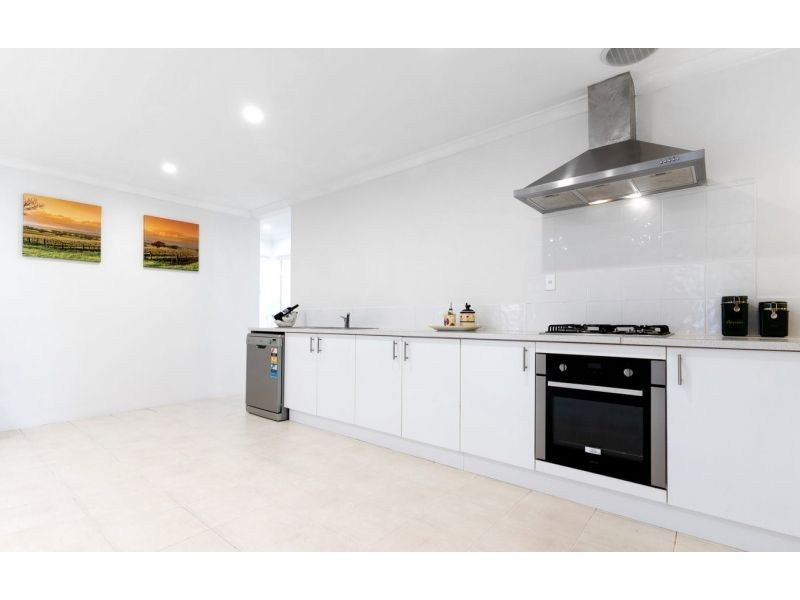 84A Wellaton St, Midland WA 6056