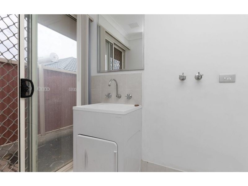 84A Wellaton St, Midland WA 6056