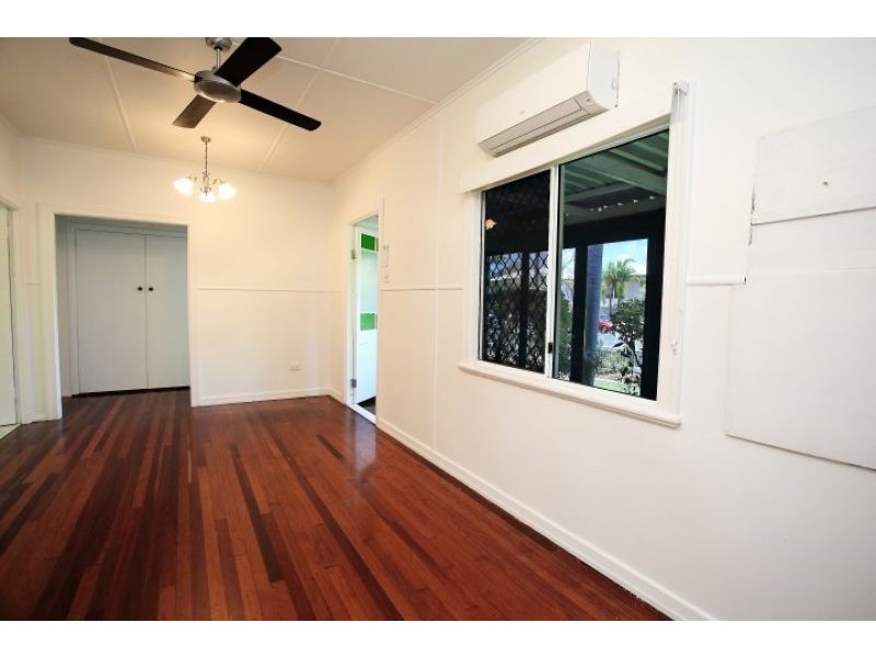 17 Tyrrell street, Gulliver QLD 4812