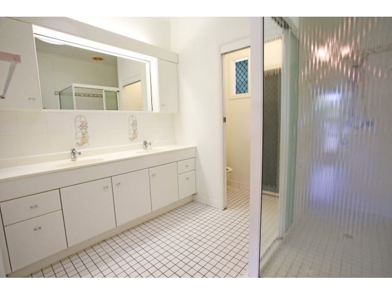 17 Tyrrell street, Gulliver QLD 4812