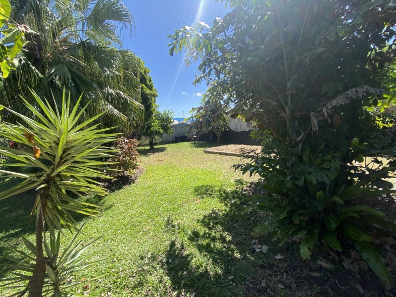 17 Tyrrell street, Gulliver QLD 4812