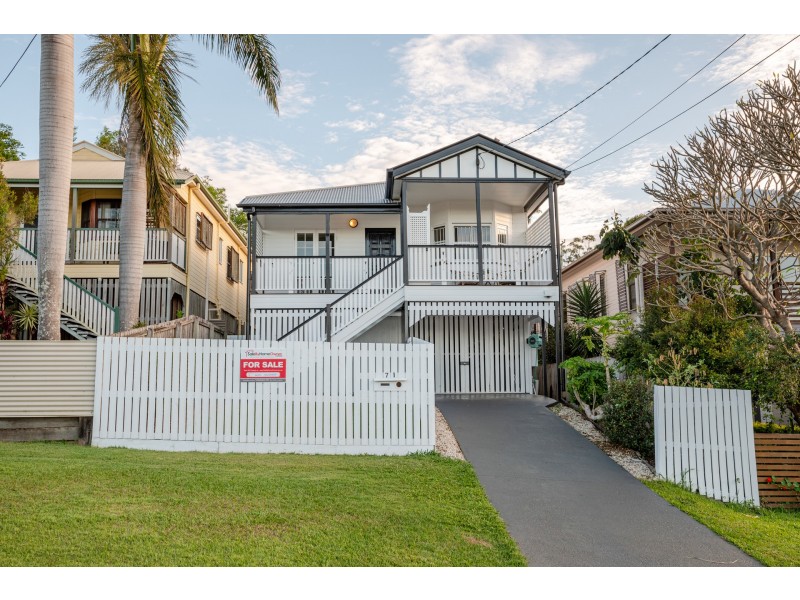 71 Erica street, Cannon Hill QLD 4170