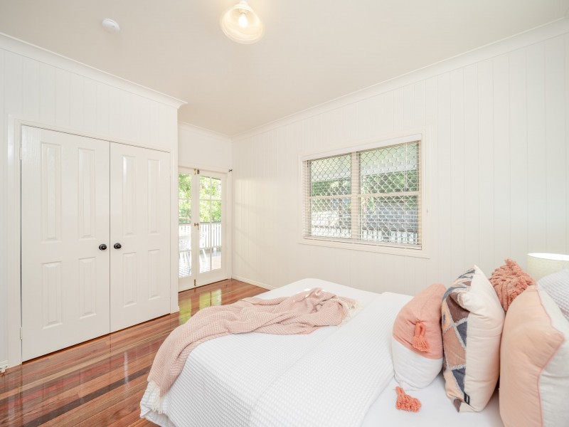 71 Erica street, Cannon Hill QLD 4170