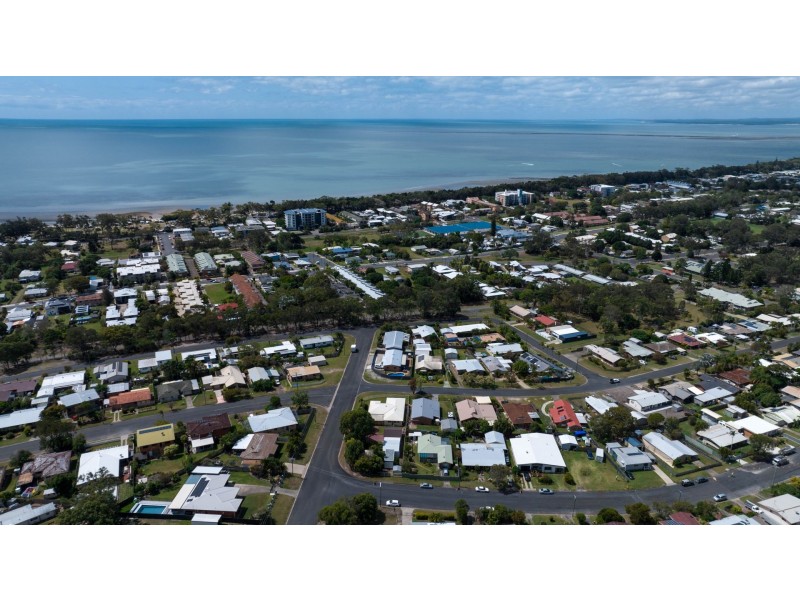 30 Parkway Drive, Scarness QLD 4655