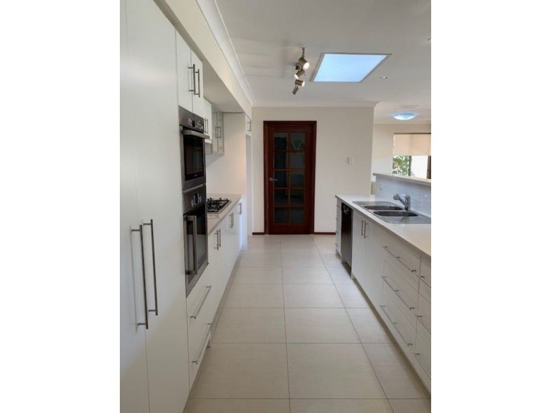 6 Neptune Place, Waikiki WA 6169