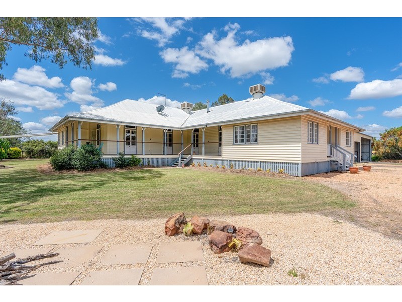 25062 Capricorn Highway, Emerald QLD 4720
