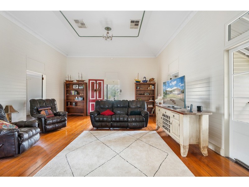 25062 Capricorn Highway, Emerald QLD 4720
