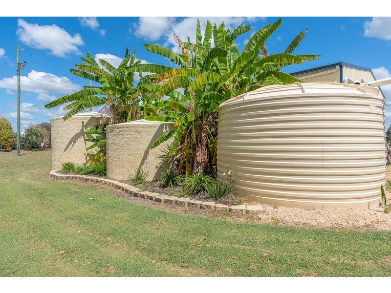 25062 Capricorn Highway, Emerald QLD 4720