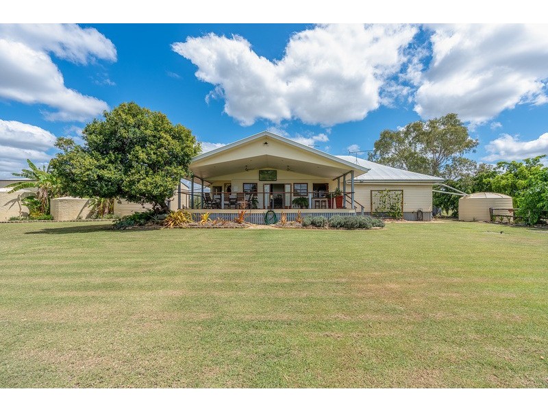 25062 Capricorn Highway, Emerald QLD 4720