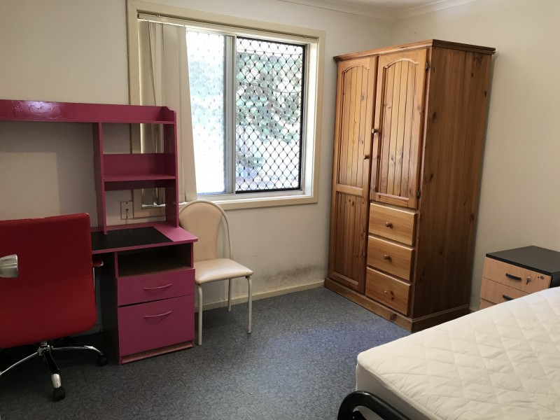 81 Walanna drive, Karawara WA 6152