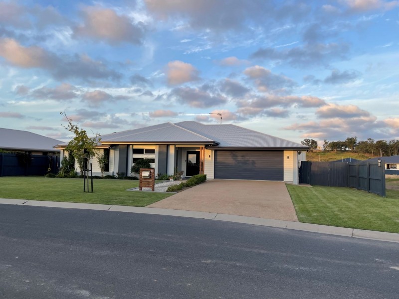 13 Great Palm Way, Taroomball QLD 4703