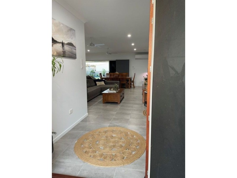 13 Great Palm Way, Taroomball QLD 4703