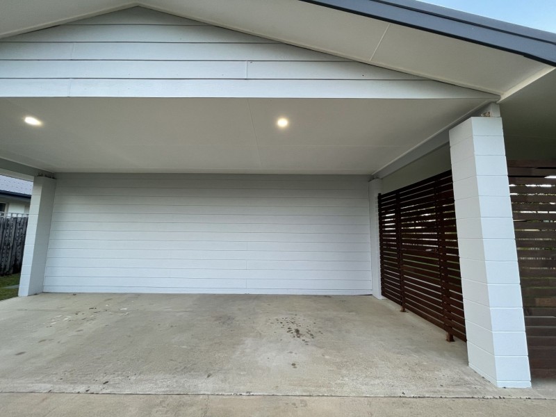 8 Brooksfield Drive, Sarina Beach QLD 4737
