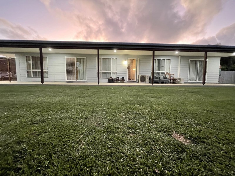 8 Brooksfield Drive, Sarina Beach QLD 4737