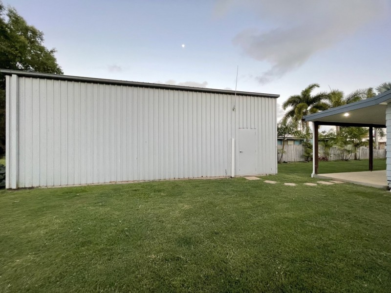 8 Brooksfield Drive, Sarina Beach QLD 4737