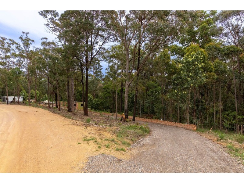 24 Westrops Road, Coolagolite NSW 2550