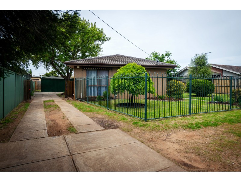 4 Hodgson Street, Bacchus Marsh VIC 3340