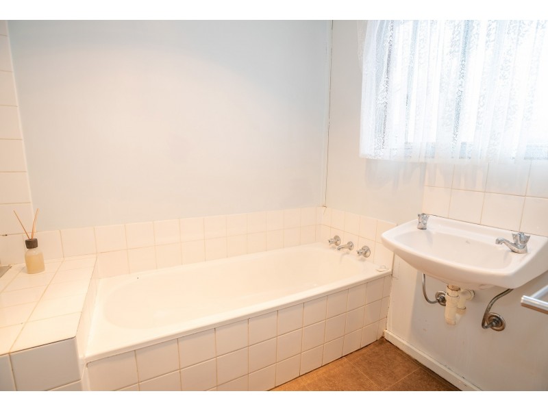 4 Hodgson Street, Bacchus Marsh VIC 3340