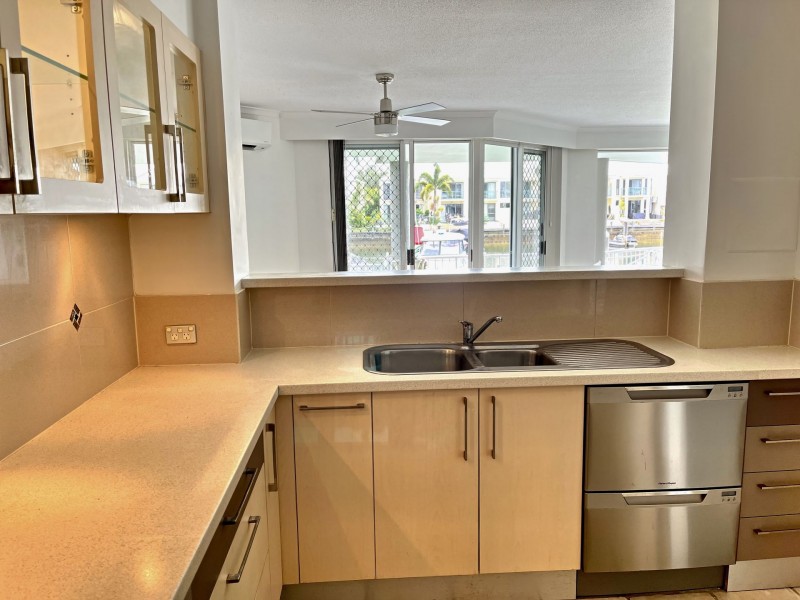 71/1 Lee Rd, Runaway Bay QLD 4216