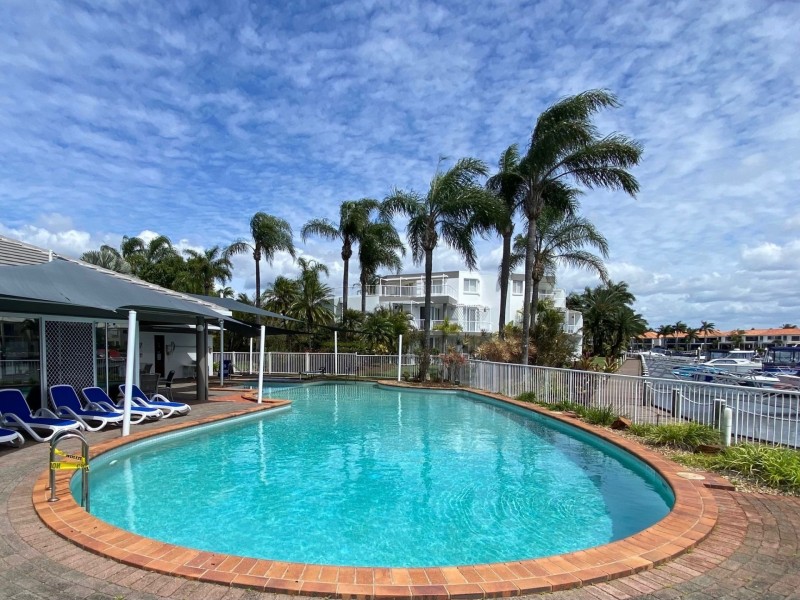 71/1 Lee Rd, Runaway Bay QLD 4216