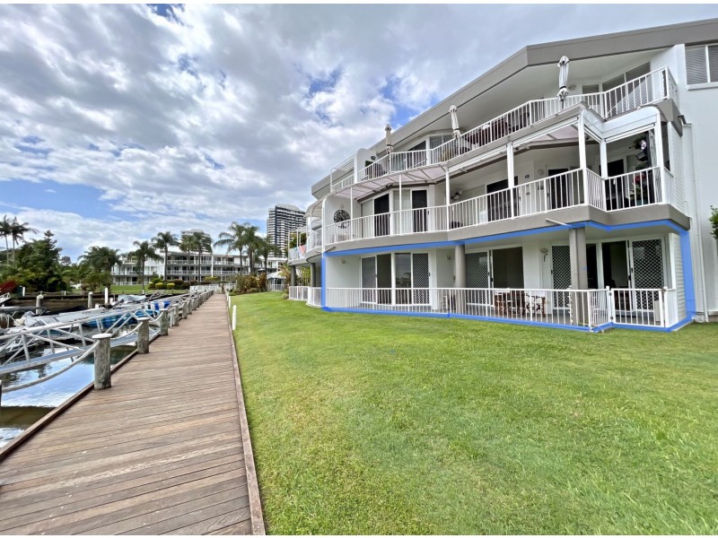 71/1 Lee Rd, Runaway Bay QLD 4216