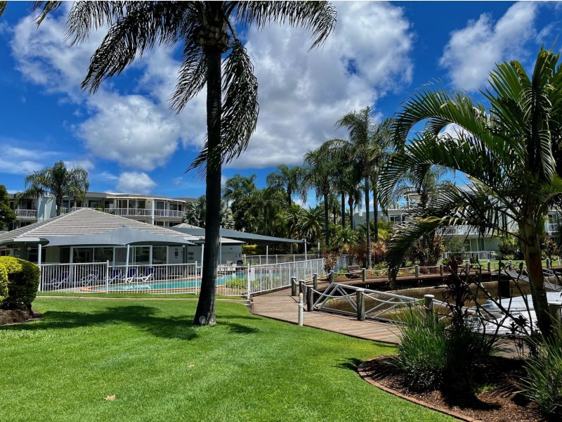 71/1 Lee Rd, Runaway Bay QLD 4216