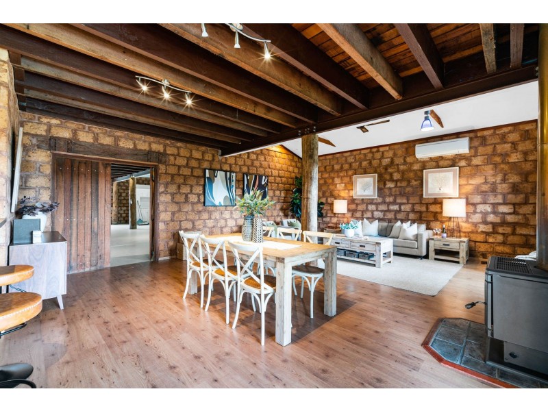 1681 Toodyay road, Gidgegannup WA 6083