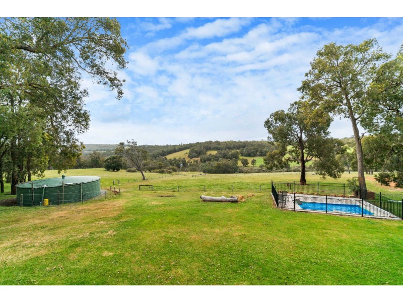 1681 Toodyay road, Gidgegannup WA 6083