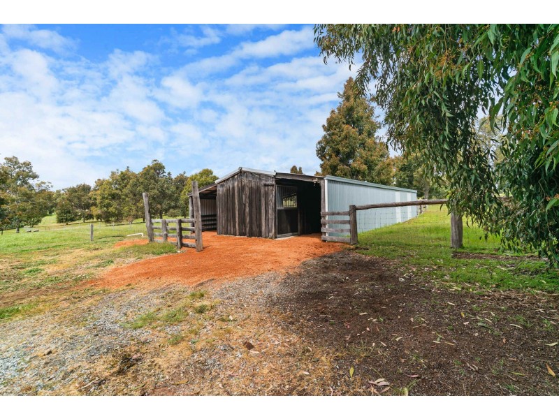 1681 Toodyay road, Gidgegannup WA 6083