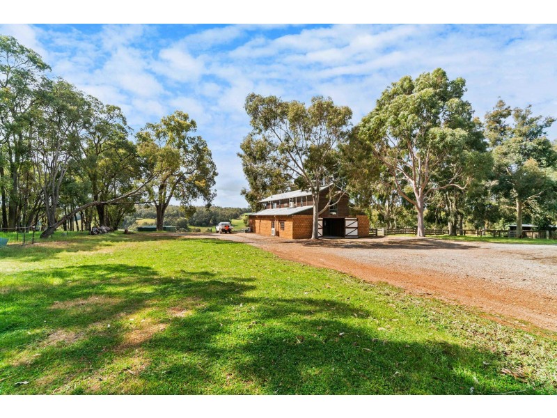 1681 Toodyay road, Gidgegannup WA 6083