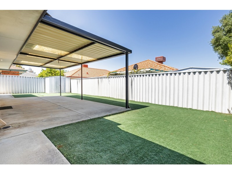 23 Osten Drive, Langford WA 6147