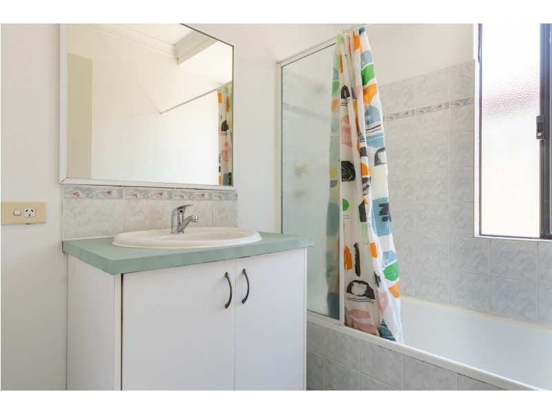 23 Osten Drive, Langford WA 6147