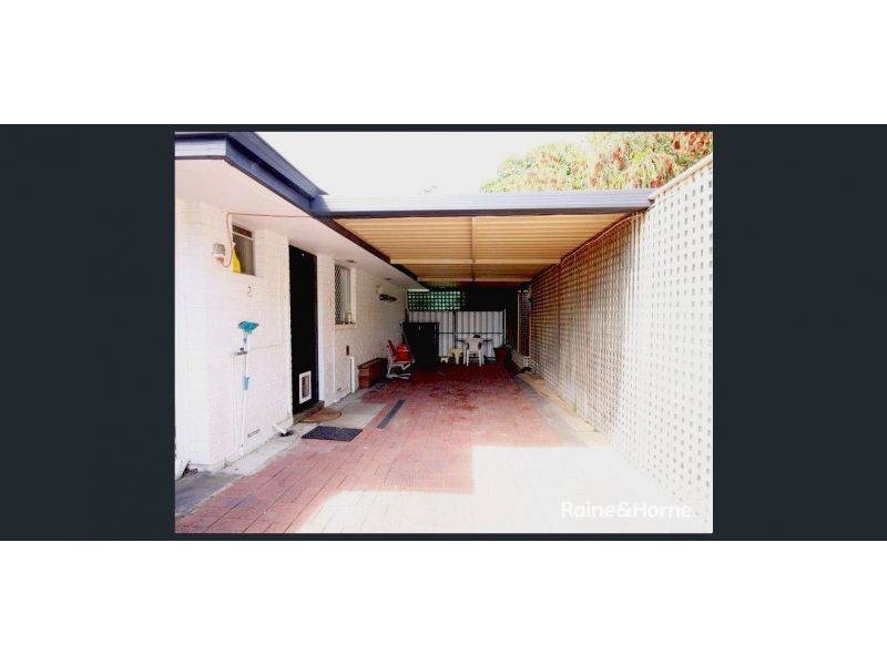 69 Railway Avenue, Kelmscott WA 6111