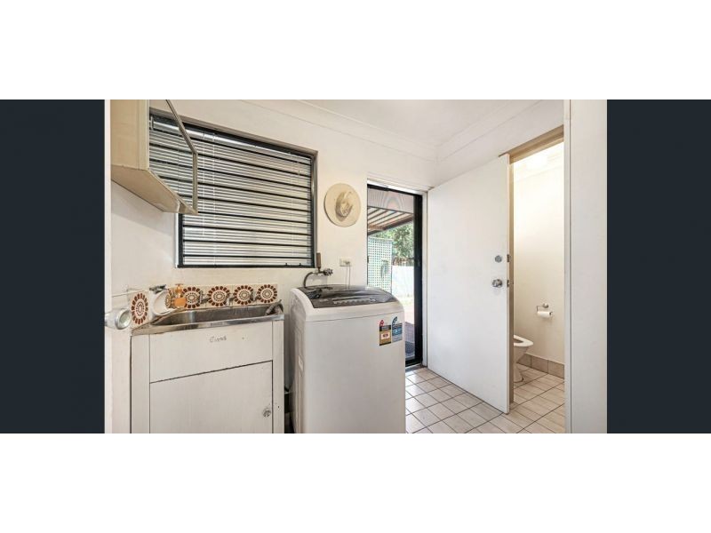 69 Railway Avenue, Kelmscott WA 6111