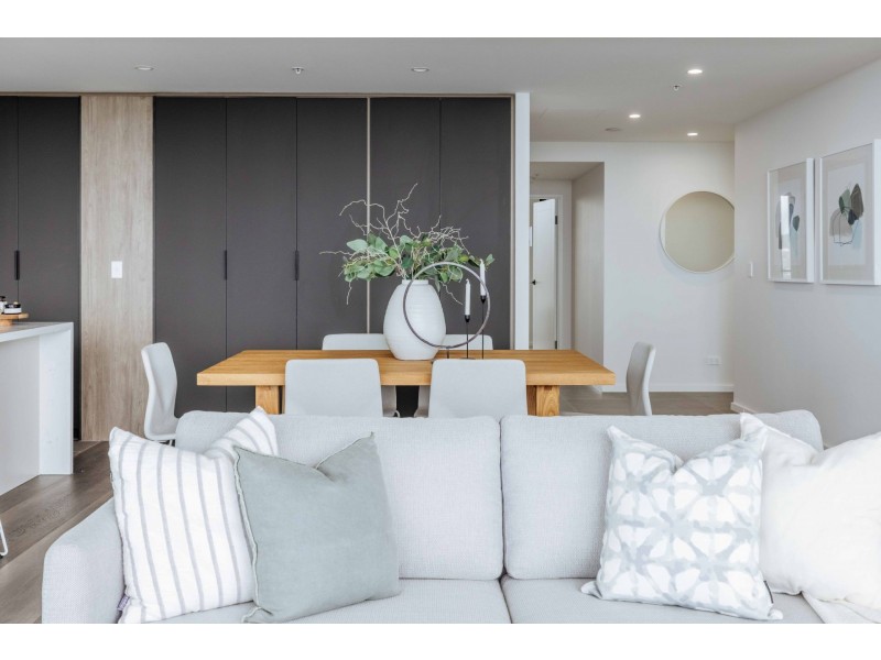 1702/38 Atchison Street, Wollongong NSW 2500