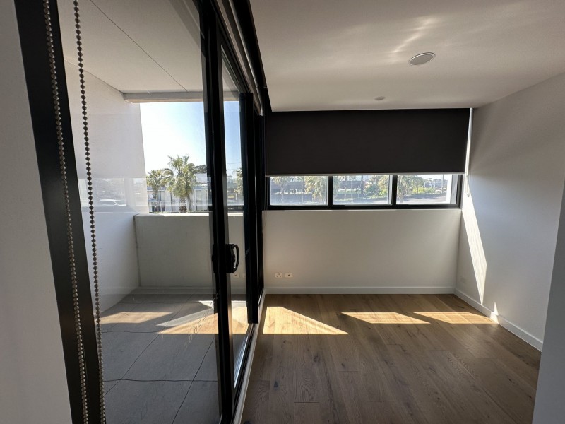 210/59-63 Warrigal Road, Hughesdale VIC 3166