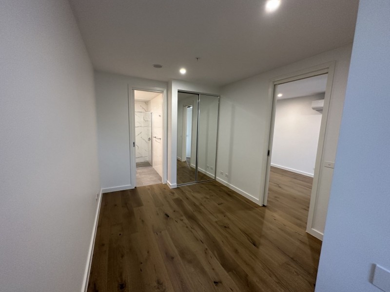 210/59-63 Warrigal Road, Hughesdale VIC 3166