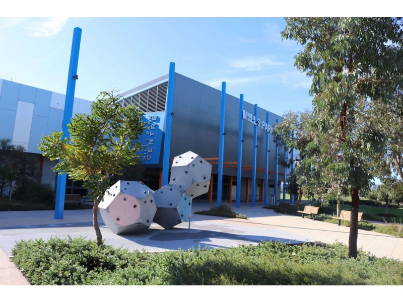 13 Sullivan Street, Beckenham WA 6107