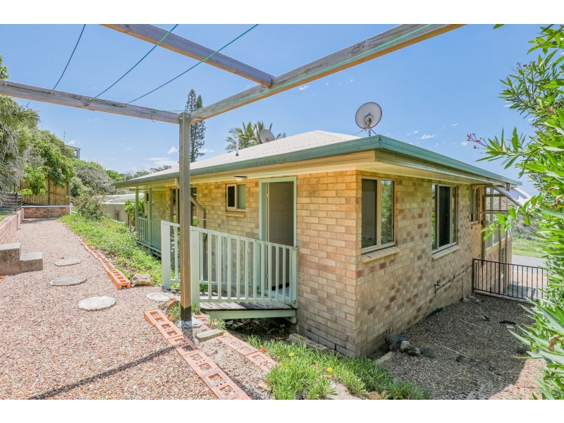 6 Ocean Drive, Seventeen Seventy QLD 4677