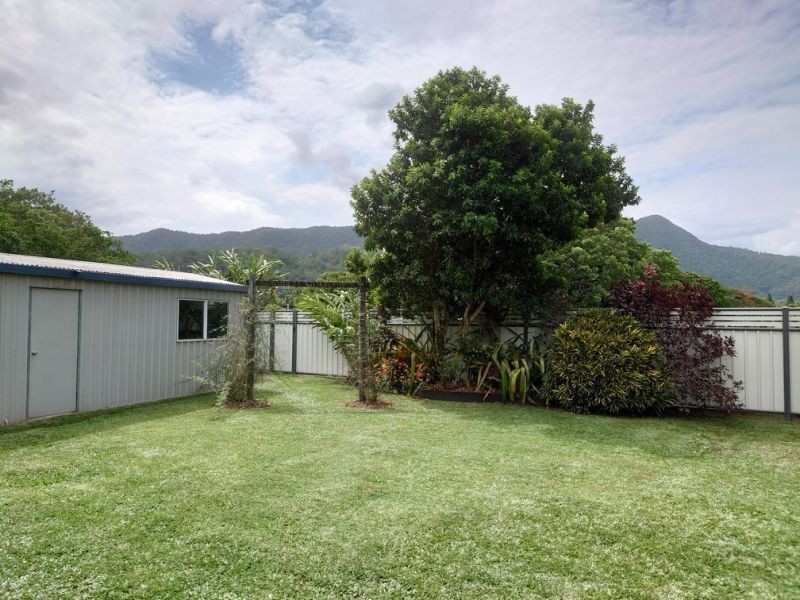 45 Bathurst Drive, Bentley Park QLD 4869