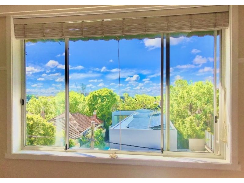 9/15 Beach Avenue, Elwood VIC 3184