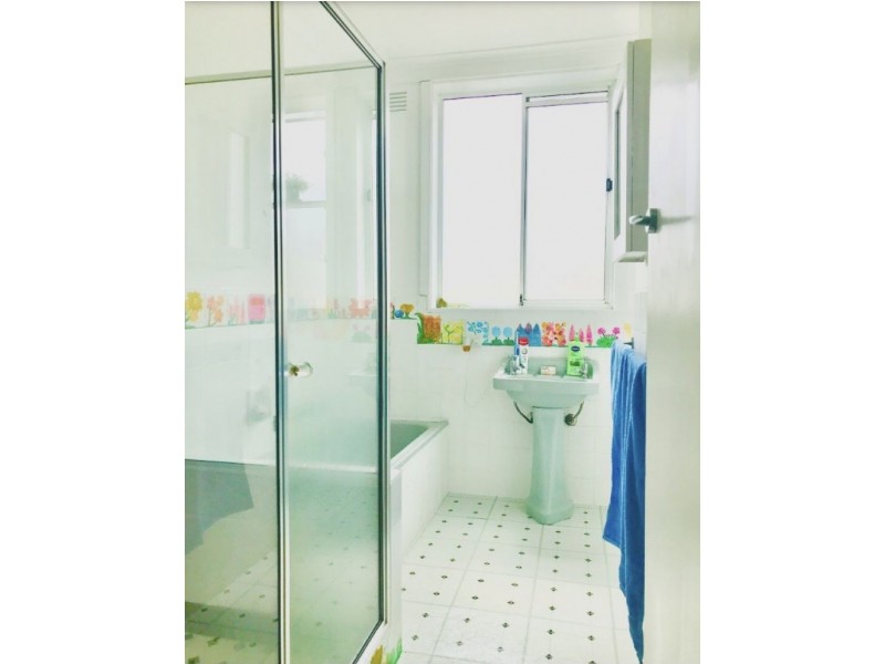 9/15 Beach Avenue, Elwood VIC 3184