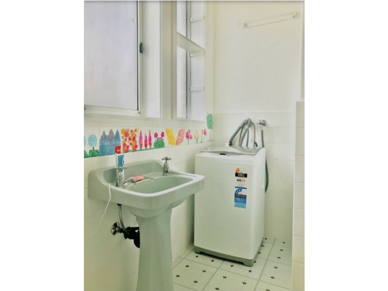 9/15 Beach Avenue, Elwood VIC 3184